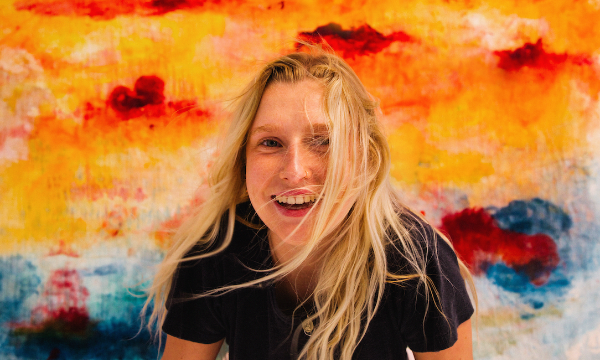 NEW SINGLE : BILLIE MARTEN returns with new single ‘Garden of Eden’ out now via Fiction Records
