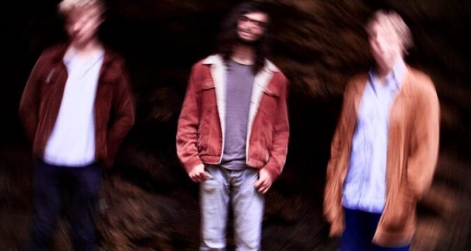 NEW SINGLE : The Calls Release Way Far Out Single + Video