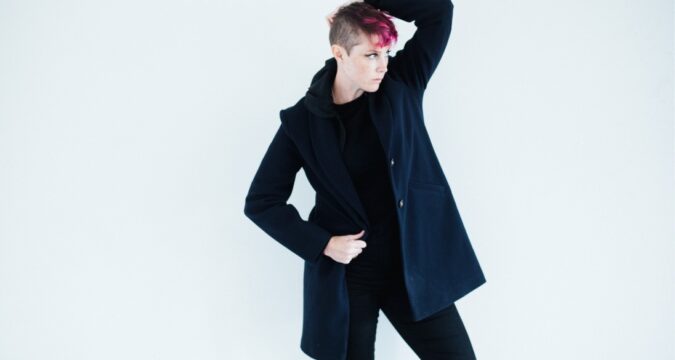 NEW SINGLE : She Drew The Gun shares new single ‘Cut Me Down’ + announces new album ‘Behave Myself’ produced by Ross Orton out September 24th