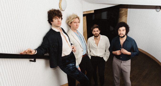 TOUR NEWS : THE KOOKS- Announce Inside In / Inside Out 15th Anniversary UK Tour | January + February 2022
