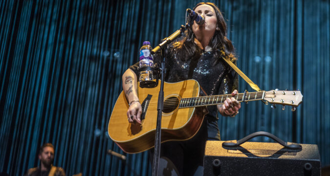 CONCERT REVIEW : Callum Beattie and Amy MacDonald, OVO Hydro, Friday 18th March 2022
