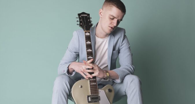 NEW SINGLE : Luke La Volpe’s new single Freakwave out now ahead of festival season