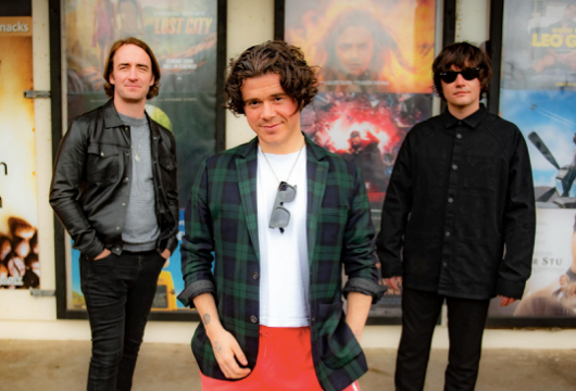 TOUR NEWS : The View add a 3rd night after shows sell out in minutes – new album in pipeline