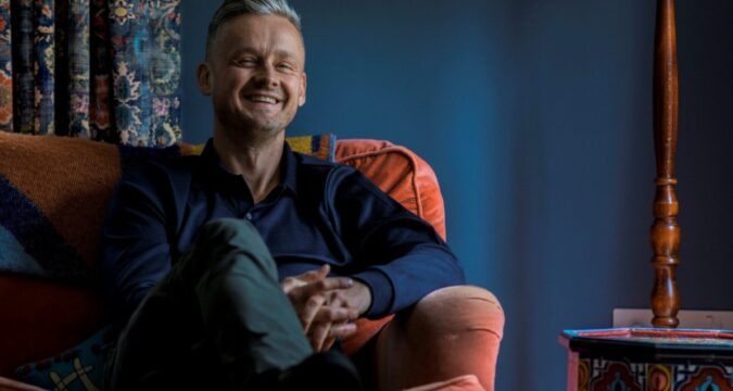 NEW ALBUM : Tom Chaplin Arrives at Midpoint New Album Out Now Title Track Out Now with Film Starring Niamh Cusack