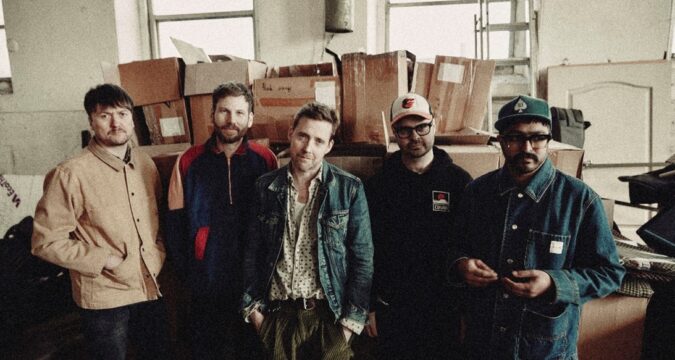 TOUR NEWS : KAISER CHIEFS, THE FRATELLIS & THE SHERLOCKS kick-off their huge UK arena tour next month