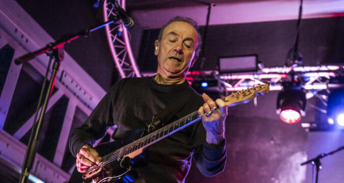 CONCERT REVIEW : Hugh Cornwell, The Garage, Glasgow 2nd December 2022