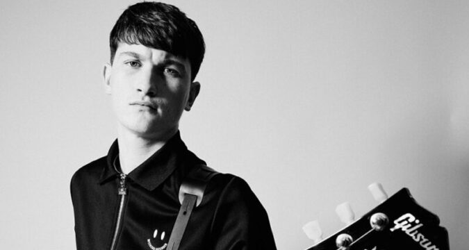 NEW ALBUM : ANDREW CUSHIN DEBUT ALBUM ‘WAITING FOR THE RAIN’ IS OUT NOW