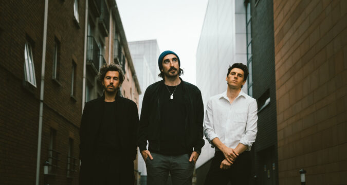 TOUR NEWS : THE CORONAS PLAY GLASGOW SHOW TONIGHT FOLLOWING FOURTH CONSECUTIVE NO.1 ALBUM IN IRELAND