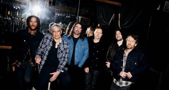 NEW ALBUM : Foo Fighters return with new album ‘Your Favorite Toy’ & release album’s title track…