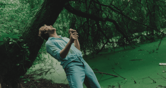 NEW SINGLE : Warhaus – ‘One Day’ – out now via Play It Again Sam.