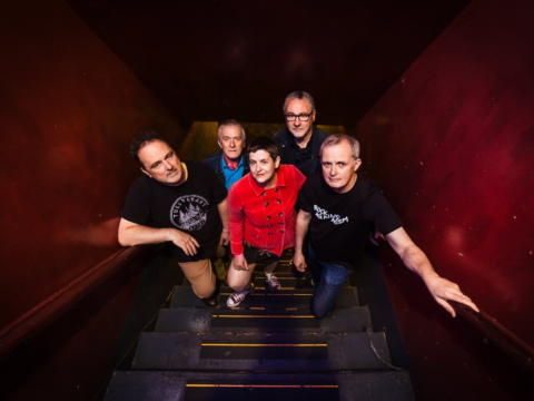 NEW ALBUM : Indie pop outfit, Swansea Sound announce a new single/video + Glasgow show.